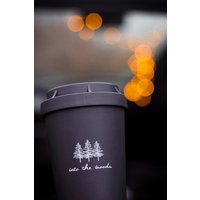 To Go Becher Wald Schwarz Into The Woods Tannen Motiv Für Kaffee Oder Kalte Getränke Geschenk Männer von FuchsMaedchenStore