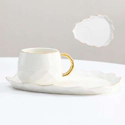 FülleMore Porzellan Espressotasse mit Löffel und 21.5x16cm dreieckiger Unterteller 220ml Kaffeetasse Cappuccino Tasse Goldrand Teetasse Mochatasse Geschenk für Frauen Mädchen Freundin (Weiß) von FülleMore