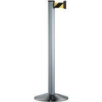 Personen-Leitsystem Classic, Ständer satiniert, Gurtfarbe schwarz / gelb diagonal gestreift von Via Guide®