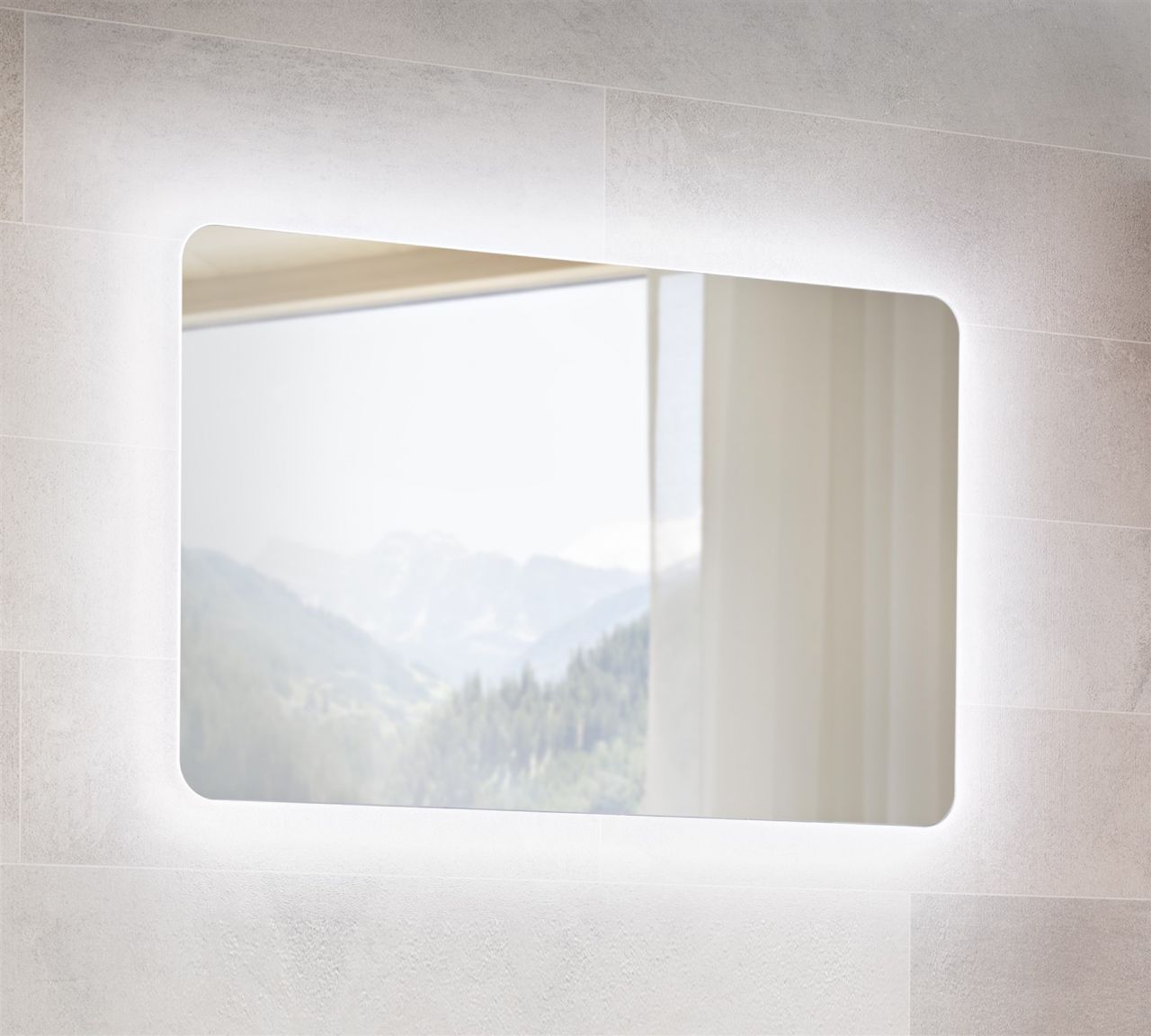 Badezimmer Spiegel FERMO inklusive LED- Beleuchtung von Fun Moebel
