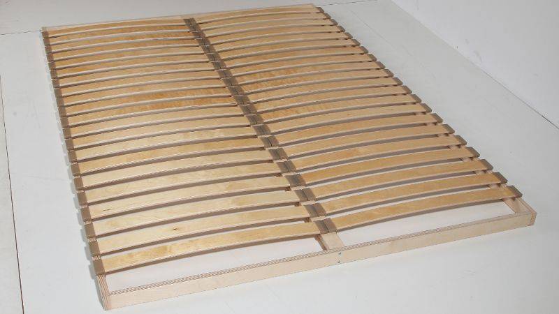 Lattenrost mit Mittesteg BERN 180x200 cm - 2 x 20 Leisten von Fun Moebel