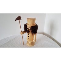 Vintage Große Erzgebirge Figur, Räuchermännchen Räucherkerzenhalter Weihnachtskerzenhalter Handmade Design Nicht Benutzt von FunAntic