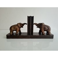 Vintage Retro Paar Buchstützen Holz Handgeschnitzte Elefanten von FunAntic