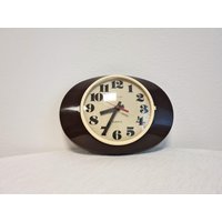Vintage Space Age Atomic Wanduhr Prim Czechoslovakia von FunAntic