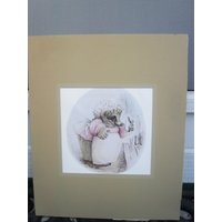 Mrs. Tiggy Winkle Mit Bügeleisen in Handmatter Kunst von FunandBaubles