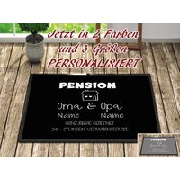Fussmatte M Namen Pension Oma & Opa Personalisiert Art.5000 von FunmitFotos