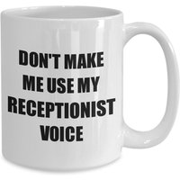 Empfangsdame Becher Mitarbeiter Geschenkidee Lustiger Gag Für Job Kaffee Teetasse Lustiges Geschenk Empfangsdame Becher Mitarbeiter Geschenkidee Lustiger Gag Für Job Kaffee Teetasse Lustiges Geschenk von FunnyGiftsCreation