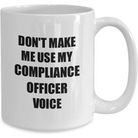 Gelbe Katze Becher Mitarbeiter Geschenkidee Lustiger Knebel Für Job Kaffee Teetasse Lustiges Gelber Mundschutz Geschenk Ordnungshüter Gelbe Katze Becher Mitarbeiter Geschenkidee Lustiger Knebel Für Job Kaffee Teetasse Lustiges Gelber Mundschutz Geschenk Ordnungshüter von FunnyGiftsCreation