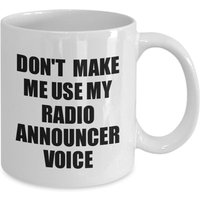 Radiosprecher Tasse Mitarbeiter Geschenkidee Lustiger Gag Für Job Kaffee Teetasse Stimme Lustiges Geschenk Radiosprecher Tasse Mitarbeiter Geschenkidee Lustiger Gag Für Job Kaffee Teetasse Stimme Lustiges Geschenk von FunnyGiftsCreation