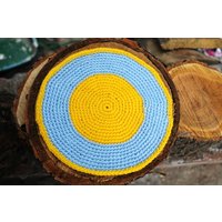 Gehäkelte Umweltfreundliche Unterlage - Blau Gelb 7, 5 Zoll von FunnyKnitting