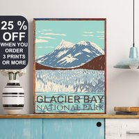 Glacier Bay National Park Poster, Print, Retro Reisedruck, Juneau Alaska Geschenk, Illustration, Tidewater Gletscherzyklus von FunnyStitchesCo
