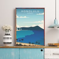 Honolulu Travel Poster, Hawaii Print, Strand Palmen Kunstdruck, Kunstwerk, Diamond Head Krater, Waikiki Oahu Geschenk von FunnyStitchesCo