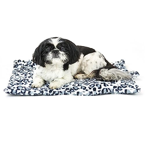 Furhaven Small Cat Bed ThermaNAP Quilted Faux Fur Self-Warming Pad, Washable - Snow Leopard, Small Furhaven Small Cat Bed ThermaNAP Quilted Faux Fur Self-Warming Pad, Washable - Snow Leopard, Small von Furhaven