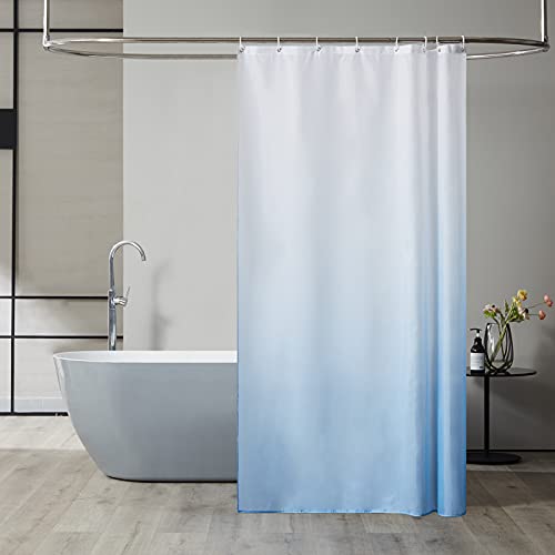 Furlinic Duschvorhang Textil Anti-schimmel Wasserdicht Waschbar Badvorhang aus Polyester Stoff Weiß nach Hellblau 120x200cm mit 8 Duschvorhangringen. von Furlinic