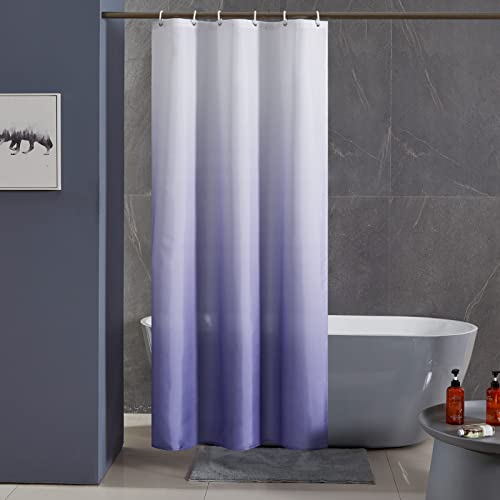 Furlinic Schmaler Duschvorhang Badvorhang Textil aus Polyester Stoff Schimmelresistent Wasserabweisend Waschbar für Eck Bad in Kleine Badewanne Weiß nach Lila 100x200cm mit 6 Duschringen. von Furlinic