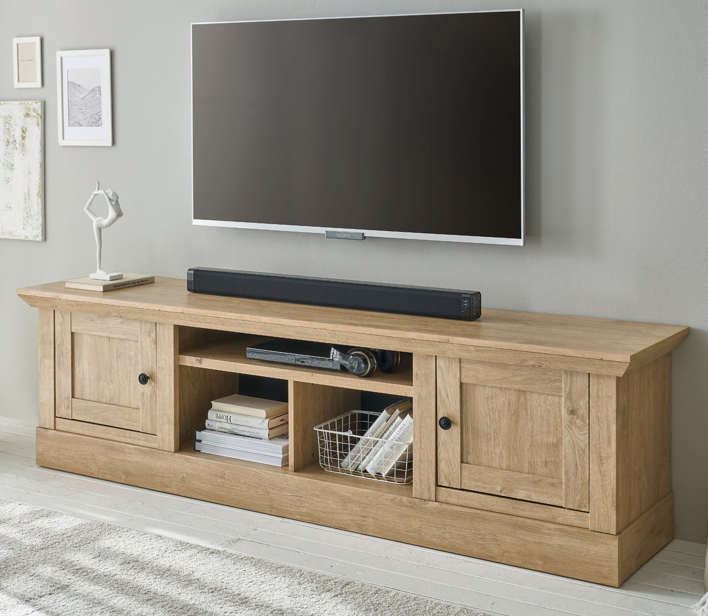 Furn.Design Lowboard Dorset (TV Unterschrank in Eiche Gold Landhaus, Breite 194 cm), mit Soft-Close-Funktion von Furn.Design