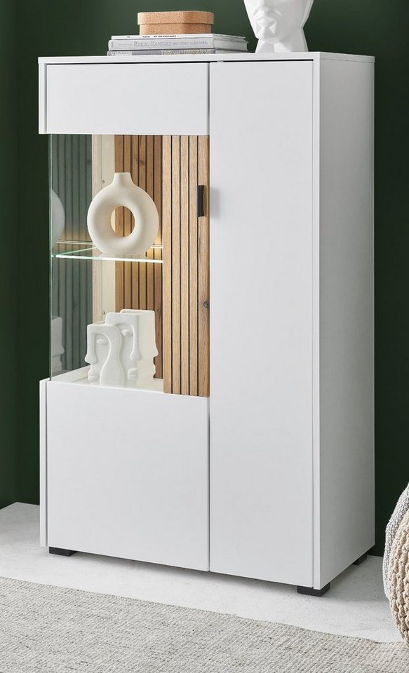 Furn.Design Standvitrine Merced (Highboard in weiß mit Eiche, 75 x 125 cm) Soft-Close, mit Staboptik von Furn.Design