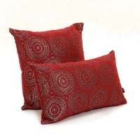 Neu Weich Azima Modern Planet Runde Muster Rot Silber Glanz Stoff Handgemachte Kissen - 4 Größen Erhältlich Inklusive Füllkissen von FurnishingFabrics
