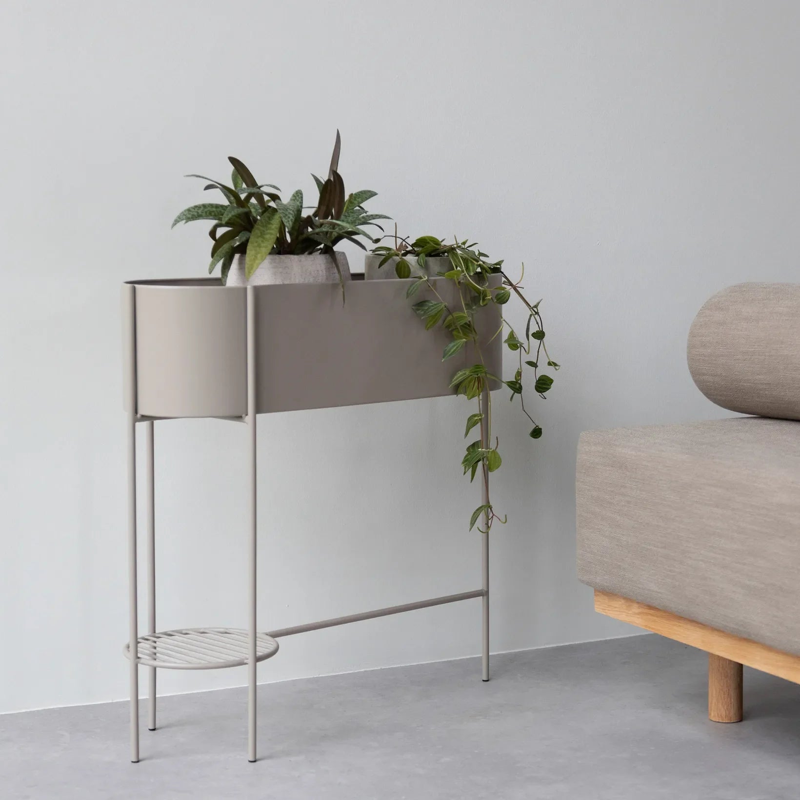 Viola Pflanzenbox Latte - Latte - Furniture by Sinnerup von Furniture by Sinnerup