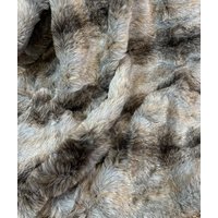 Grauer Wolf Kunstpelz Überwurf | Fell Bettüberwurf Sofaüberwurf Große Doppelseitige Felldecke Graue Werfen Hauptfell Beide Seiten von Furthrows