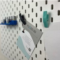 Papierklemme, Postkartenklemme, Fotoklemme, Notizhalter Für Ikea Skadis Lochplatte | Organisation, Wandmontage Büro/Arbeitsplatz 2Er Set Papierklemme, Postkartenklemme, Fotoklemme, Notizhalter Für Ikea Skadis Lochplatte | Organisation, Wandmontage Büro/Arbeitsplatz 2Er Set von Fused3Dofficial