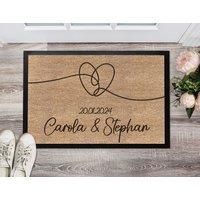 Fußmatte Namen | Personalisiert Mit Familienname Wunschname Wunschtext Oder Eigener Name Geschenke Brautpaare von FussmattenKINGde