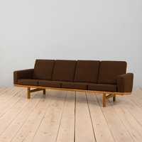 Hans Wegner Ge236 4-Sitzer Eichensofa Von Getama, Dänemark, 1960Er Jahre von FutureantiquesEU