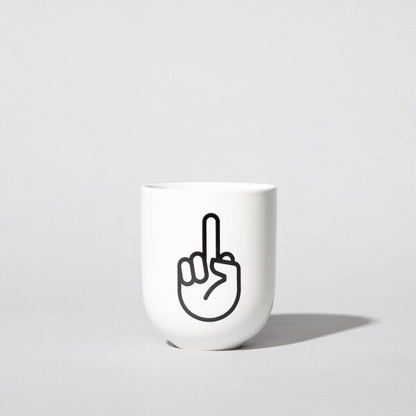 Fyngers Handgemachter Becher aus Porzellan - Modell F*CK YOU - Füllmenge 330ml - Mattlasur von Fyngers