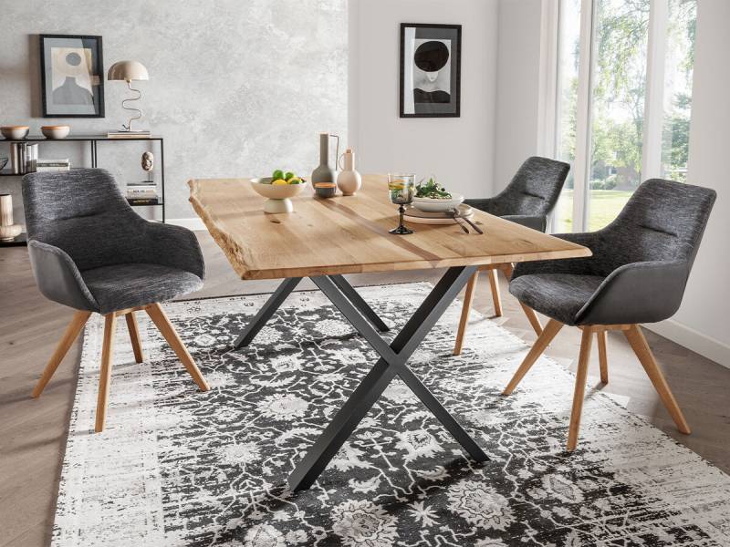 G+K Tisch 653 rechteckig 180x100cm, Baumkante, Wildeiche massiv geölt, Epoxidfüllung transparent, Gestell X Metall schwarz von G+K Möbel
