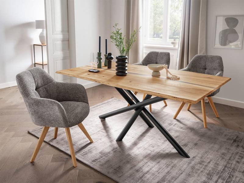 G+K Tisch 653 rechteckig 200x100cm, Baumkante, Wildeiche massiv geölt, Epoxidfüllung transparent, Gestell Spinne rund Metall schwarz von G+K Möbel