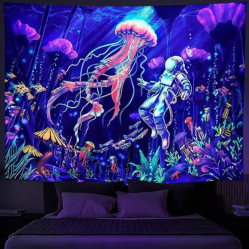 G-LIKE Wandteppich Wandtuch UV-Reaktiv Wandbehang – 3D Digital Bedruckt Farbenreich Leuchtend Dekostoff Dekoration für Wohnzimmer Schlafzimmer Party Urlaub (150x130, Astronaut3) von G-LIKE