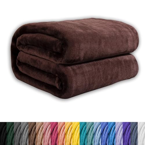 GAIFNAG Kuscheldecke Decke Sofa Strickdecke 50 x 200 cm Extra Weich, Warme Gemütliche, Pflegeleichte Warm Kuscheldecke, Flauschige Decke für Frauen, Männer, Haustier, Familie, Braun von GAIFNAG