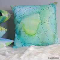 Buntes Dekokissen Wie Abstrakte Malerei, Inspirierendes Wohndekor, Kunst Auf Ihrer Couch in Ihrem Gemütlichen Zimmer von GAJAsTREEHOUSE