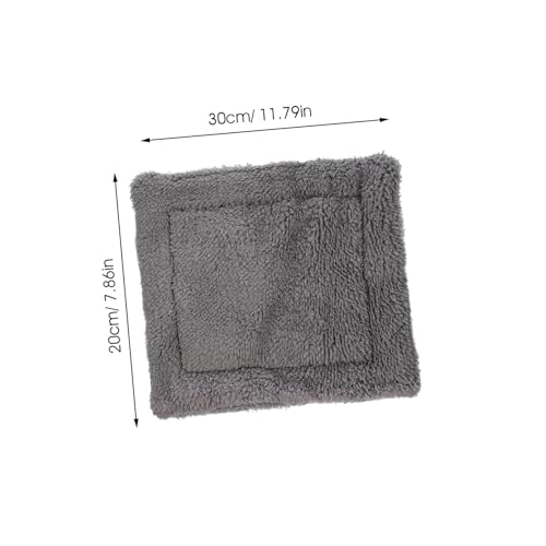 GALPADA Großes Graues Haustier schlafkissen aus Dickem Lammfleece Wärmende Matte für Hamster Chinchillas Meerschweinchen und Igel Weiches Leichtes Kuschelbett für Kleine Tiere im Winter GALPADA Großes Graues Haustier schlafkissen aus Dickem Lammfleece Wärmende Matte für Hamster Chinchillas Meerschweinchen und Igel Weiches Leichtes Kuschelbett für Kleine Tiere im Winter von GALPADA