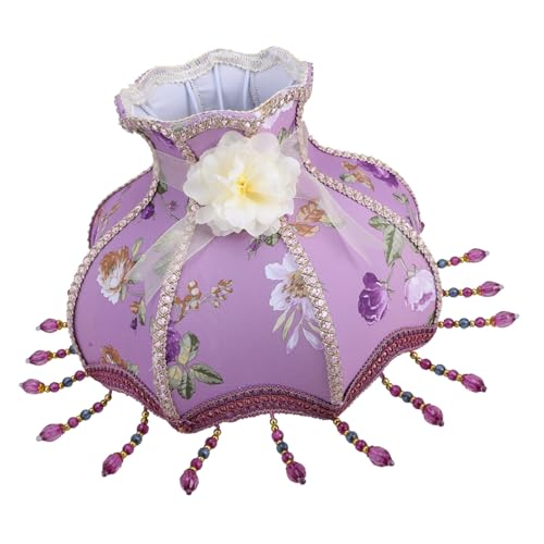GALPADA Vintage Lampenschirm mit Lilienblüten spitzenbesatz Lila Stoff Lampenabdeckung für Tisch Wand Stehlampen Dekorativer Lampenschirm mit Perlenanhänger Einfach zu Montieren GALPADA Vintage Lampenschirm mit Lilienblüten spitzenbesatz Lila Stoff Lampenabdeckung für Tisch Wand Stehlampen Dekorativer Lampenschirm mit Perlenanhänger Einfach zu Montieren von GALPADA