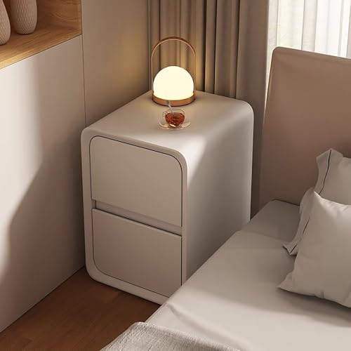 Hoher Nachttisch im Mid-Century-Modern-Stil mit Schubladen, Design aus Holz und Mikrofaserleder, stilvolle Schlafzimmer- und Wohnzimmermöbel, kompakte Größe (30 x 40 x 50 cm) von GAOzhenq