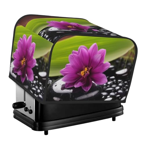 4-Scheiben-Toaster-Abdeckungen, gesteppte Brotbackmaschinen-Abdeckung mit Griff, violette Blume mit schwarzem Stein, Toaster, Staubschutz für Zuhause, Tisch, Küche, Dekor 4-Scheiben-Toaster-Abdeckungen, gesteppte Brotbackmaschinen-Abdeckung mit Griff, violette Blume mit schwarzem Stein, Toaster, Staubschutz für Zuhause, Tisch, Küche, Dekor von GDSHJKLW