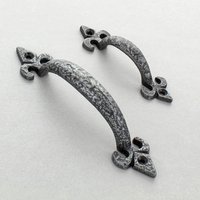 G Decor 10 cm Oder 15 Tudor Style Schrank Pull Pewter Griffe von GDecorLtd