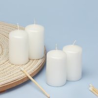 G Decor 4Er Set Lackierte Shimmer Stumpenkerzen Weiß von GDecorLtd