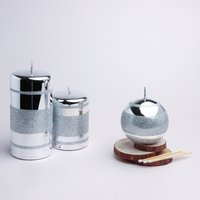 G Decor Spiegelglas Effekt Clarae Limited Edition Handgefertigte Silver Stripe Glitter Pillar & Ball Kerzen von GDecorLtd