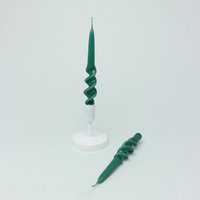 G Decor Twiselle 2Er-Set Spiralgedrehte, Handgetauchte Kerzen in Waldgrün von GDecorLtd
