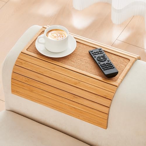 GEHE Couch-Armlehnentablett aus Bambus, breiter Sofa-Armlehnentisch, faltbar/flexibler Sofa-Organizer/Schutz, perfekt für Lebensmittel, Getränke, Snacks, Getränkehalter, Fernbedienung oder Telefon GEHE Couch-Armlehnentablett aus Bambus, breiter Sofa-Armlehnentisch, faltbar/flexibler Sofa-Organizer/Schutz, perfekt für Lebensmittel, Getränke, Snacks, Getränkehalter, Fernbedienung oder Telefon von GEHE