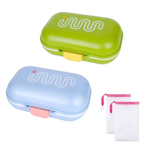 2 Stück Seifendose Reise Seifenbox Seifenschale mit Ablauf Abtropfgitter Deckel Seifenbeutel Kunststoff Reisen Travel Soap Box Soapi Seifenhalter Soapbox Seifenkiste Klein Für Störtebekker Seife 2 Stück Seifendose Reise Seifenbox Seifenschale mit Ablauf Abtropfgitter Deckel Seifenbeutel Kunststoff Reisen Travel Soap Box Soapi Seifenhalter Soapbox Seifenkiste Klein Für Störtebekker Seife von GENZYRE