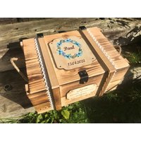 Große Erinnerungskiste Personalisiert Mit Blumenkranz/Baby Erinnerungsbox Groß Aufbewahrungsbox Holz von GERILYS