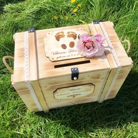xxl Große Erinnerungskiste Graviert Mit Fußabdrücke/Baby Erinnerungsbox Groß Personalisiert Geburtsdaten Holzkiste Deckel xxl Große Erinnerungskiste Graviert Mit Fußabdrücke/Baby Erinnerungsbox Groß Personalisiert Geburtsdaten Holzkiste Deckel von GERILYS