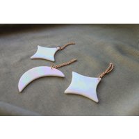 Tannenbaumschmuck Set | 2 Weiße Sterne + 1 Weißer Mond von GETTHEWAVE