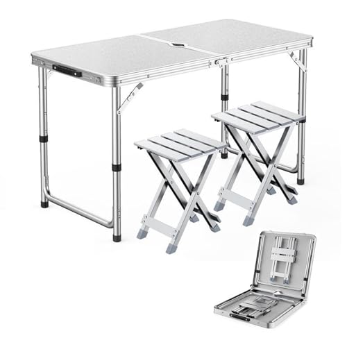 GGYTMQL 3PCS Campingfell Erholung Klapphocker Set mit hochverstellbaren Tischfaltable tragbarer Picknicktisch mit 2 Hockern für Grillgartenpartys GGYTMQL 3PCS Campingfell Erholung Klapphocker Set mit hochverstellbaren Tischfaltable tragbarer Picknicktisch mit 2 Hockern für Grillgartenpartys von GGYTMQL