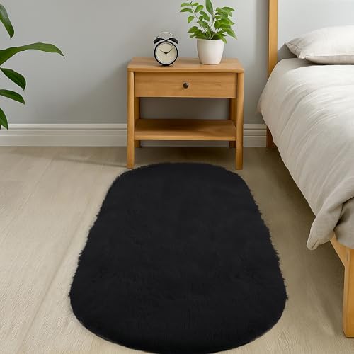 GIBZ Plüsch Teppiche Oval Hoher Flor, Moderner Zotteliger Teppich, rutschfest Kunstfellmatte für Schlafzimmer und Wohnzimmer, Schwarz, 50x120cm von GIBZ