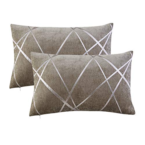 GIGIZAZA Braun Kissenbezug Samt Kissenhülle 30x50cm Deko Kissenbezüge Dekokissen Fall für Sofa Schlafzimmer Wohnzimmer 2er Set von GIGIZAZA