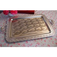 Vitage Silber Kariertes Tablett Neues Unbenutztes Im Landhausstil Vitage Silber Kariertes Tablett Neues Unbenutztes Im Landhausstil von GIULIETTASStore